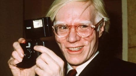 hi-andy-warhol-01924415