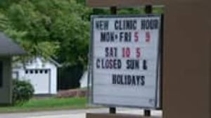 ns-si-clinic-sign-220