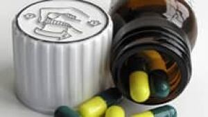 si-childproof-cap-drugs-220
