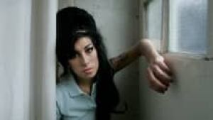 si-amywinehouse-220-cp