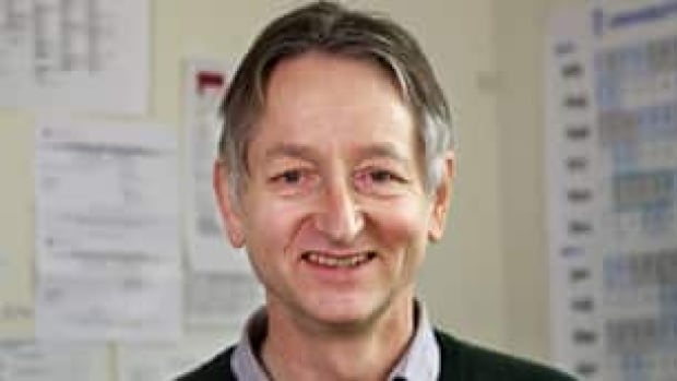 He's a former University of Toronto researcher whose work was snapped up by Google. Geoffrey Hinton is trying to create machines that can learn on their own... just like human beings.