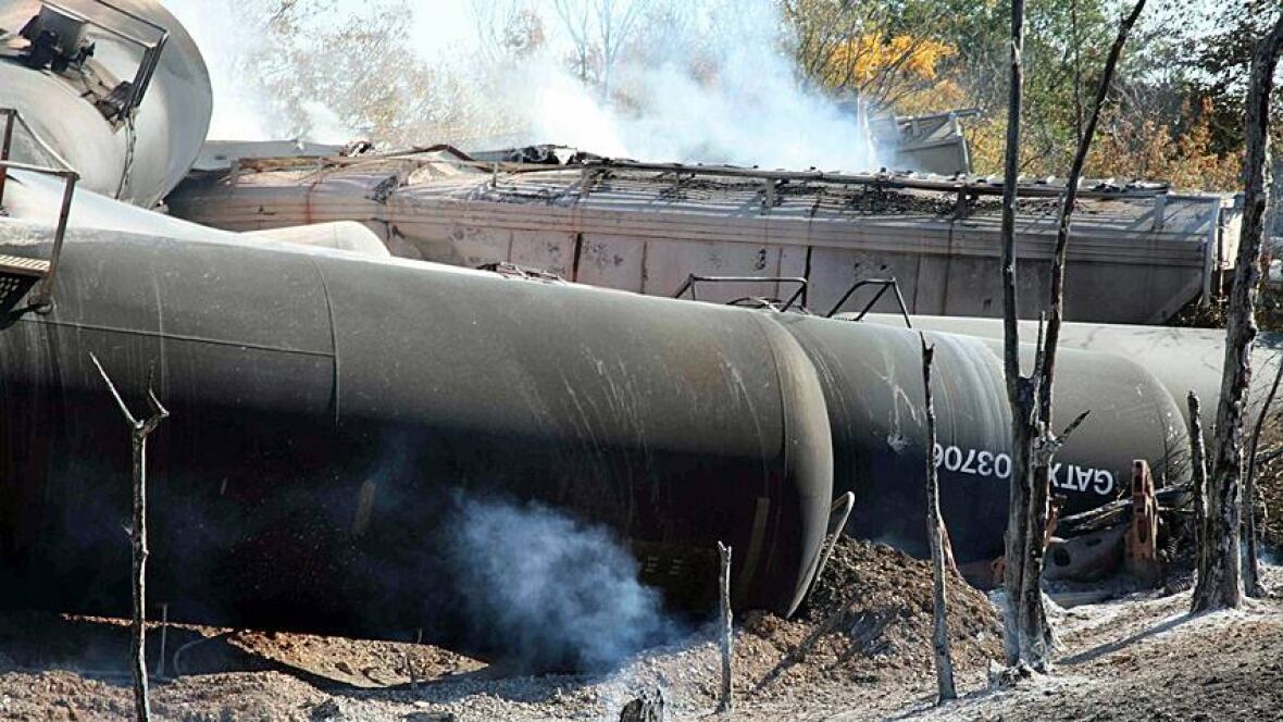Illinois train derailment shakes village World CBC News