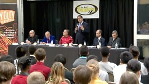 Junior high school mayor forum