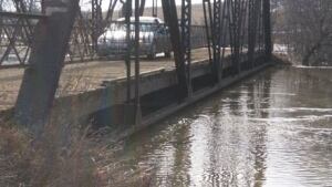 fi-moose-jaw-bridge-sr