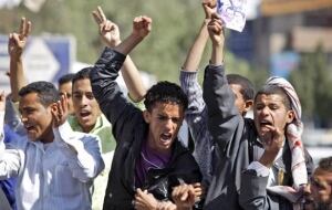 584-yemen-anti-government-p