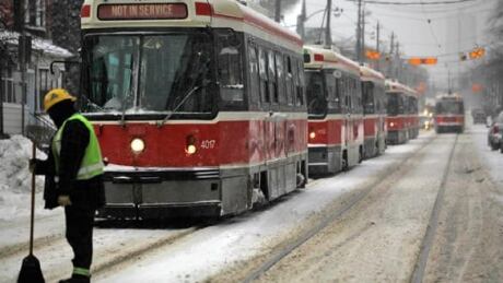 streetcars-w-broadview