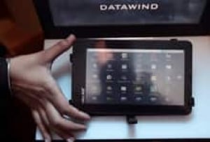sm-220-ubislate-01386419