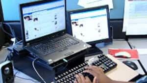 ns-internet-facebook-300