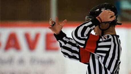 li620-referee-090305-cbc