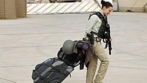 iraq-us-luggage-rtr2v9kj