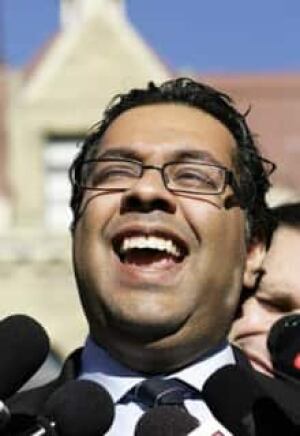 si-nenshi-cabinet-happy