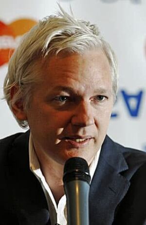 assange-280-rtr2t4p7