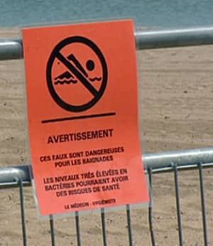wdr-beach-closed-notice-sandpoint