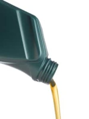 motor-oil-is-000011472762-220x293