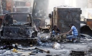 haiti-scavenge-392-RTR29J8T