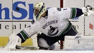 luongo-roberto101020_584