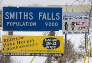 ottawa-091210-cp-smiths-falls-sign-2859651