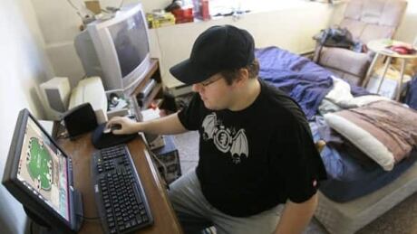 gambling-online-cp-3743449