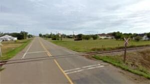 sk-rail-crossing-cadillac-2