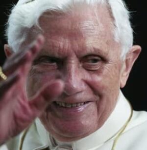 pope-cp-8376875
