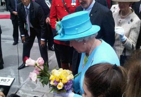 ottawa-100630-queen-ottawa