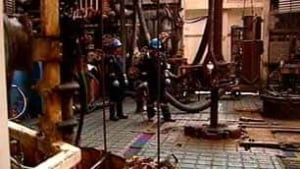 tp-oil-workers-2008file