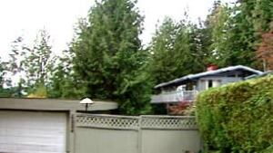 bc-091111-north-van-house