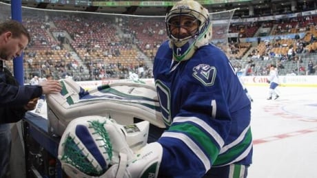 luongo-get-090221-584