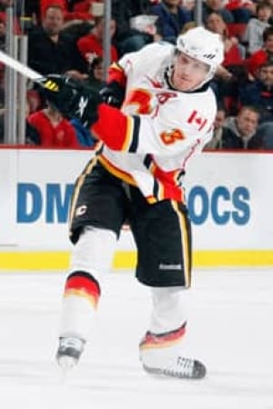 phaneuf-d-get-081210-220