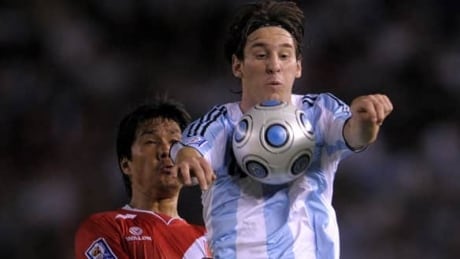 messi-lionel-xl-091010getty