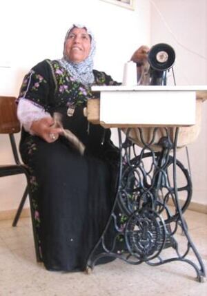 Drijat-sewing-306