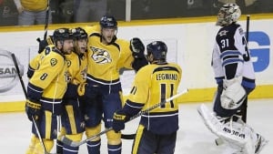 Predators, Pavelec, Jets