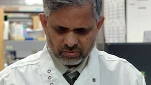bc-081117-public-lyme-doctor2