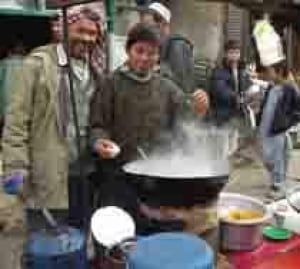 Fries-Stall-Kabul-CBC-071018