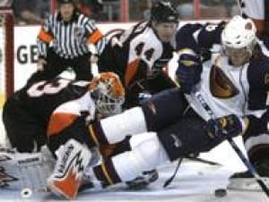 hossa-marian-cp-071016