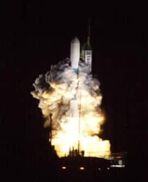 nasa-launch_cp_10990057