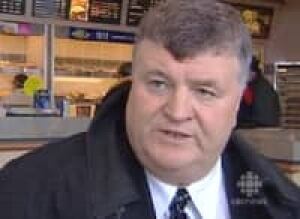 nl-elliott-claude-20050316