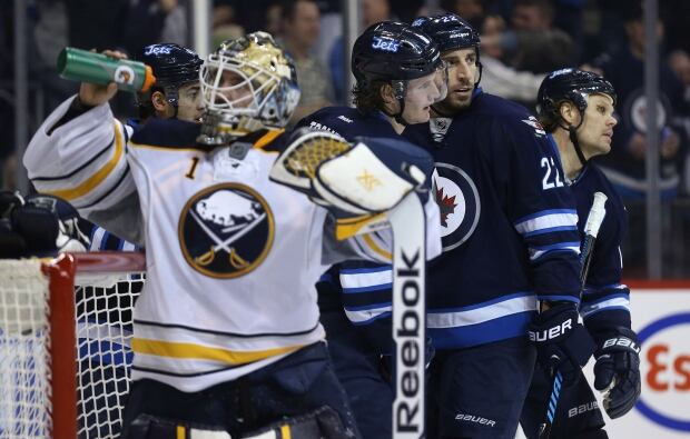 HKN Sabres Jets 20131231