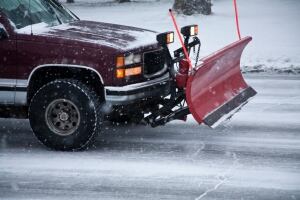 Snow plow truck