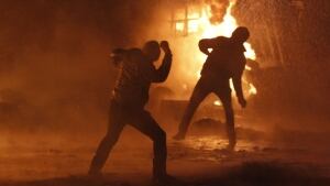 hi ukraine protesters fire