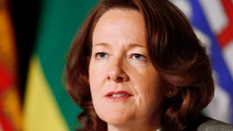 The premier's office says commercial flights were considered, but there were news reports of passenger backlogs.
Alta Redford Gore 05695839
