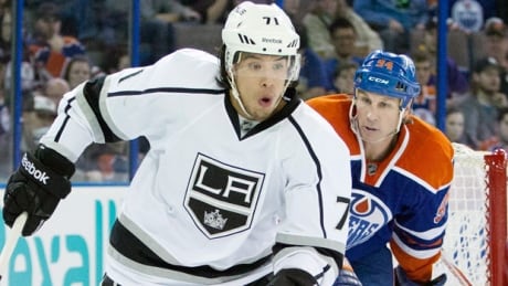 Los Angeles Kings forward Jordan Nolan, left 620-nolan-oilers