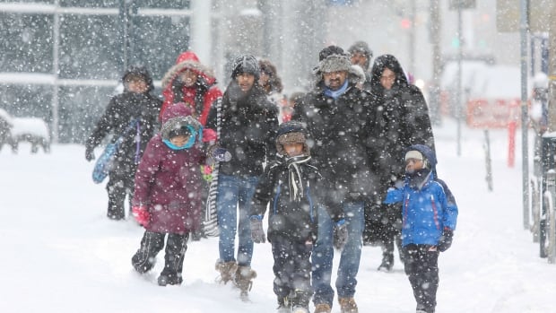 Southern Ontario could see snow and blowing snow on Sunday as a winter storm arrives from Colorado. 