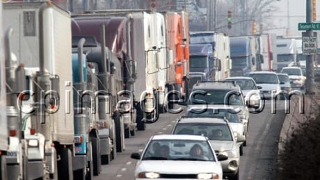 The Canada Border Services Agency introduced a new tool on its web site intended to help travellers, who are either visiting Canada or who are returning home from the U.S., plan their drive through any one of Canada's 26 busiest borders before leaving for the long weekend. Border Wait Times