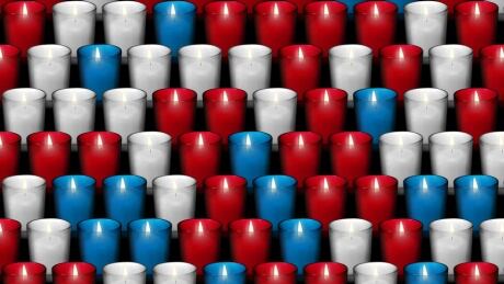 A local company is helping the Montreal Catholic Church raise funds for its annual drive by allowing people to buy $1 e-votive candles in support of the Habs. Habs votive candles
