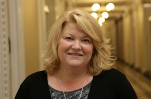 Suzanne DuBus