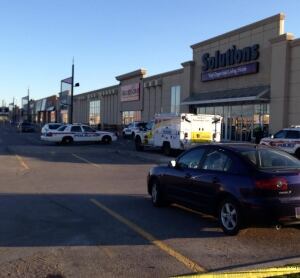Scene of shooting outside HomeSense in Woodbridge, Ont.