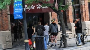 Right house Hamilton