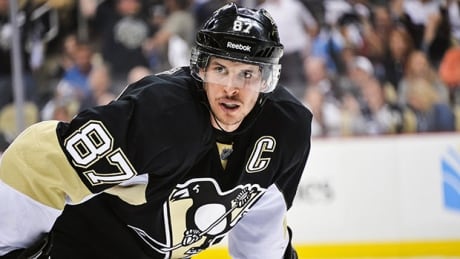 PITTSBURGH, PA - MAY 9: Sidney Crosby #87 of the Pittsburgh Penguins waits to take a face off against the New York Rangers in Game Five of the Second Round of the 2014 NHL Stanley Cup Playoffs on May 9, 2014 at CONSOL Energy Center in Pittsburgh, Pennsylvania. crosby-140509-620