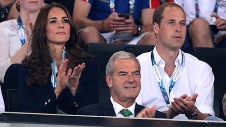 Britain's Prince William, right with his wife Kate Duchess of Cambridge applaud as they watch the early rounds of the men's and women's gymnastic competitions at the Commonwealth Games Glasgow 2014, in Glasgow, Scotland, Monday, July, 28, 2014. (AP Photo/ william-kate-140728-620
